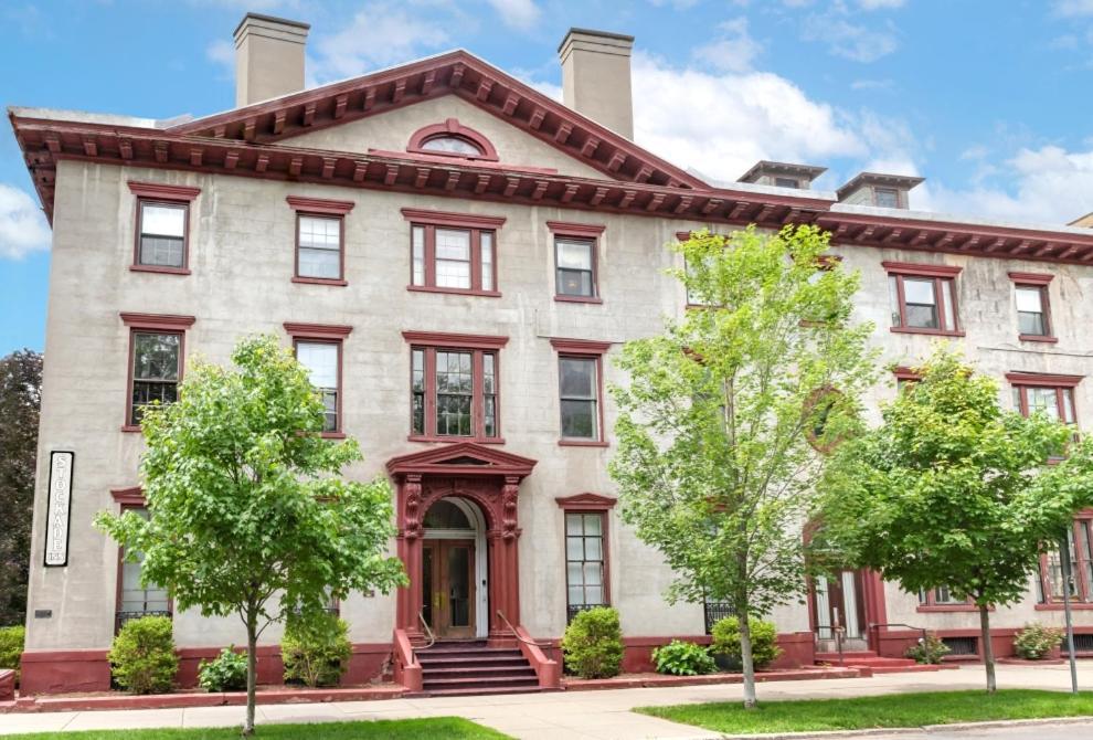 The Stockade Inn Schenectady Exterior foto